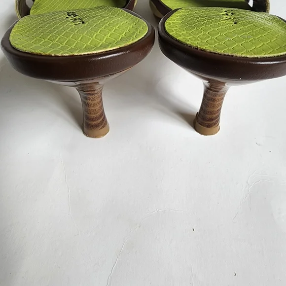 Linea Roma Miriam sandals| 8.5M | 2.5" heel - Picture 2 of 8